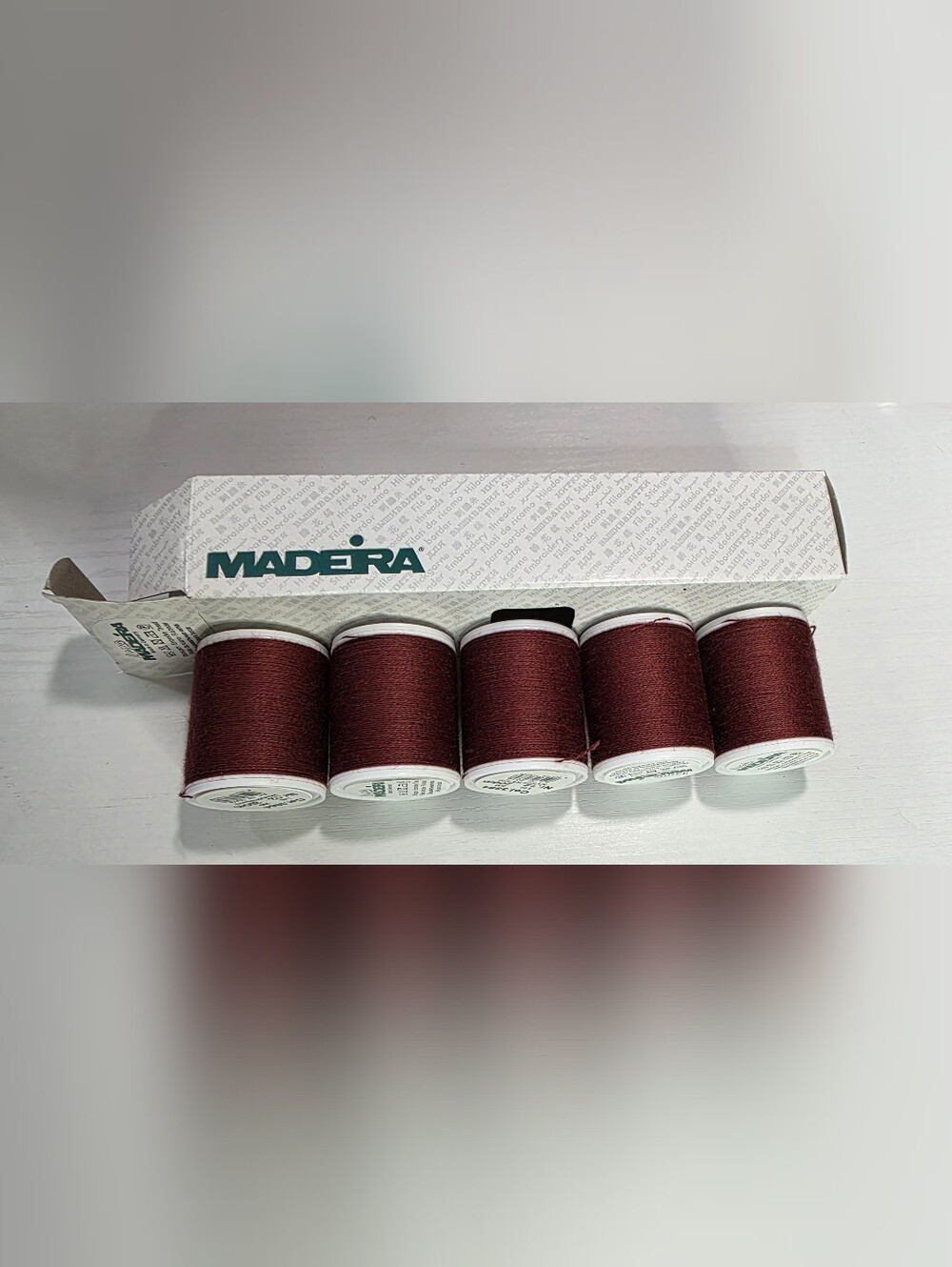 Madeira Embroidery Thread Color 3864 (Burmilana) 200m 5-pack Spools